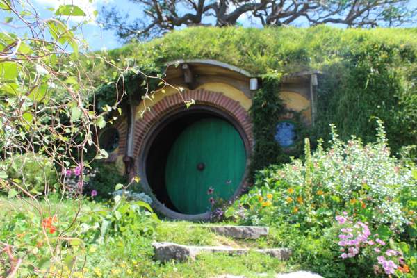Bag End Hobbiton Movie Set