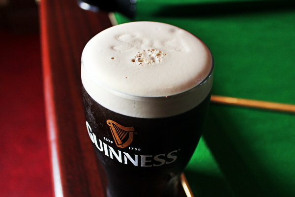 Guinness im nördlichsten Pub Donegal Ireland