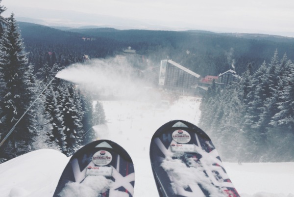 Skifahren in Bulgarien: Mit der Space-Kapsel in die Wolken in Borovets