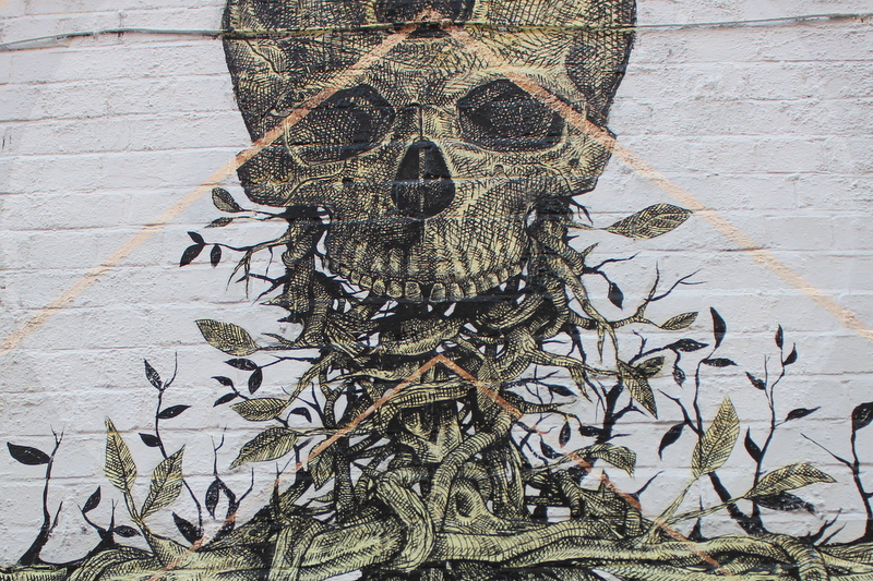 Streetart Alexis Diaz The Cage detail skull London Brick Lane