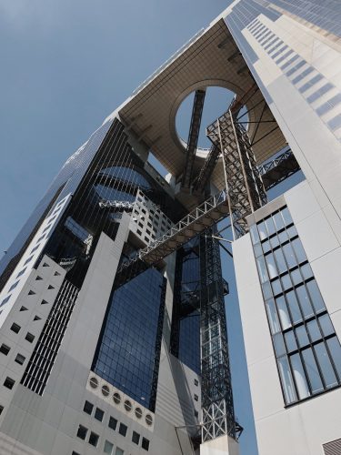 Osaka-Sehenswuerdigkeiten-Umeda-Sky-Building