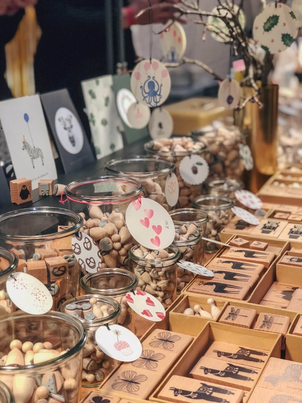 Kunstkaufhaus Wagenhallen Geschenke