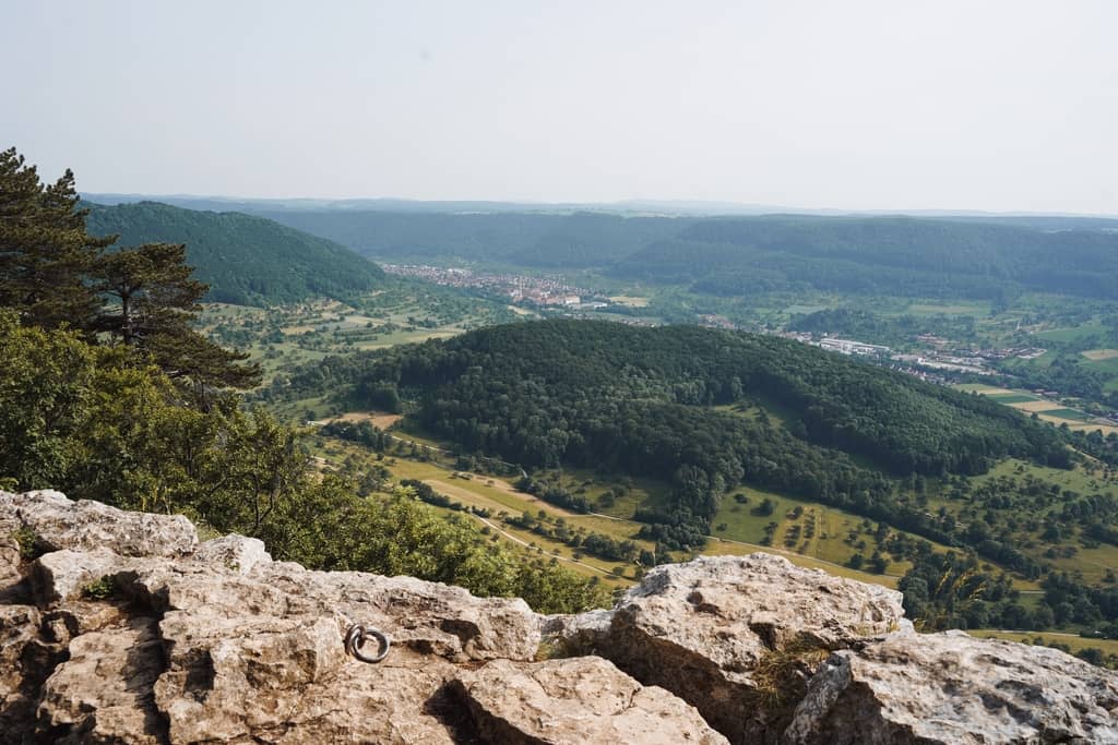 Gelber Fels Teck Schwaebische Alb